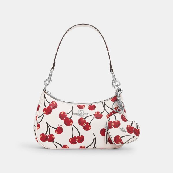 Coach Charm Heart Coin Pouch Print Cherry  *bajo pedido* Discount