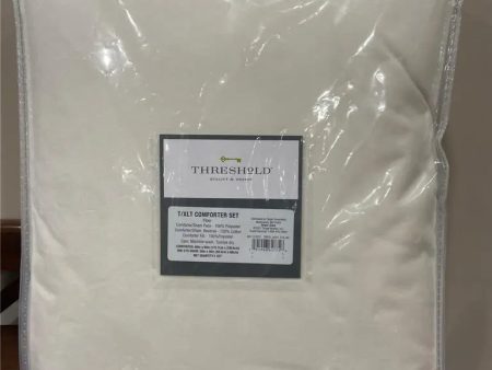 NEW, THRESHOLD T XLT TWIN TWIN EXTRA LONG Comforter Set white Sale